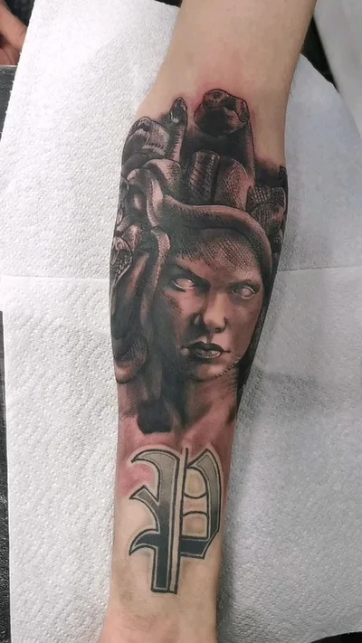 Rox tattoo 023