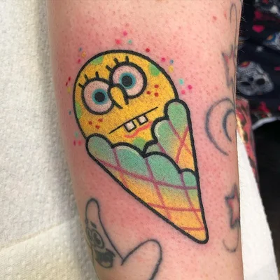 Roxy Ryder tattoo 015