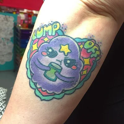Roxy Ryder tattoo 038