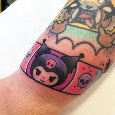 Roxy Ryder tattoo 040
