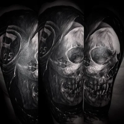 Royal Pain Tattoostudio Essen tattoo 021