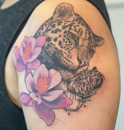 Royal Heritage Tattoo&Piercing tattoo 023