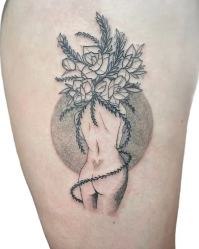 Royal Heritage Tattoo&Piercing tattoo 027