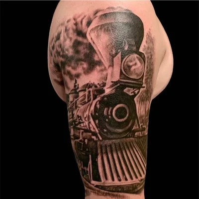 Royal Heritage Tattoo&Piercing tattoo 034
