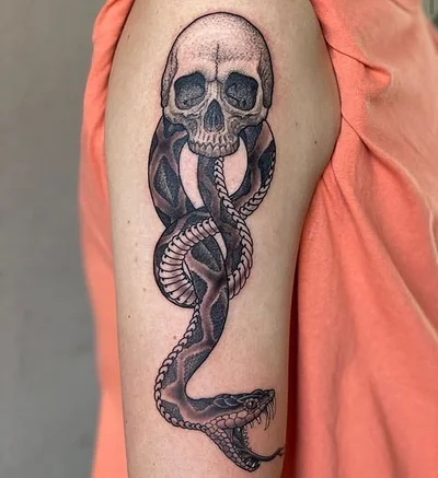 Henning tattoo 013