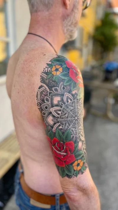 Henning tattoo 028