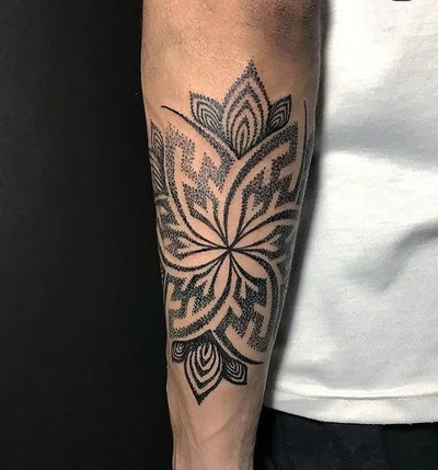 Royal Tattoo tattoo 007