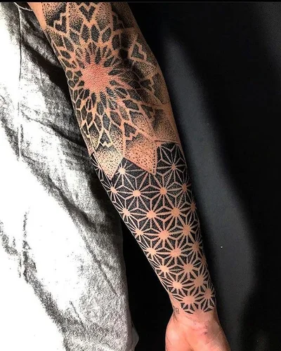 Royal Tattoo tattoo 012