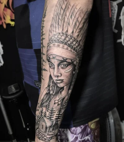 Royal Tattoo tattoo 014