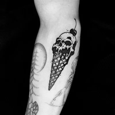 Roy Veksler tattoo 010
