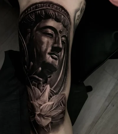 Mia M tattoo 008