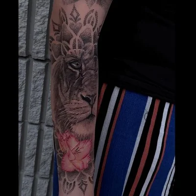 Mia M tattoo 042