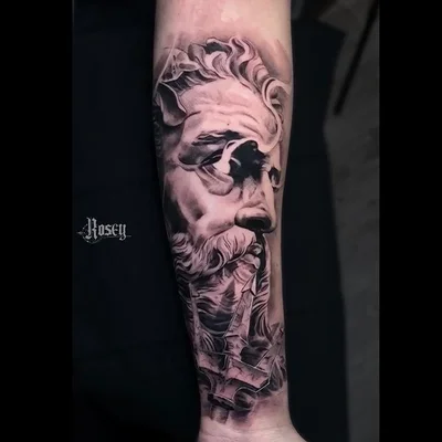 Mia M tattoo 043
