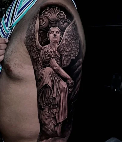 Mia M tattoo 047