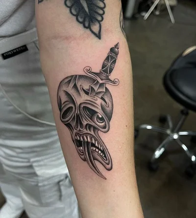 𝖄𝖖𝖚𝖊 tattoo 047