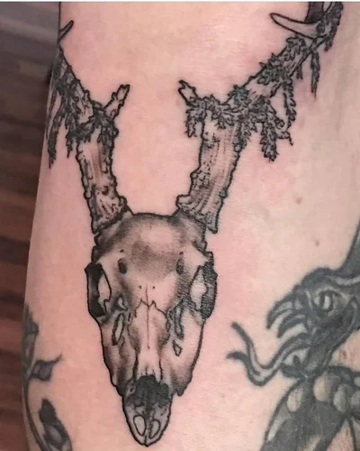 Renaissance Studios tattoo 029