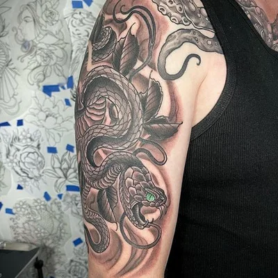 Route 9 Tattoo & Body Piercing tattoo 049