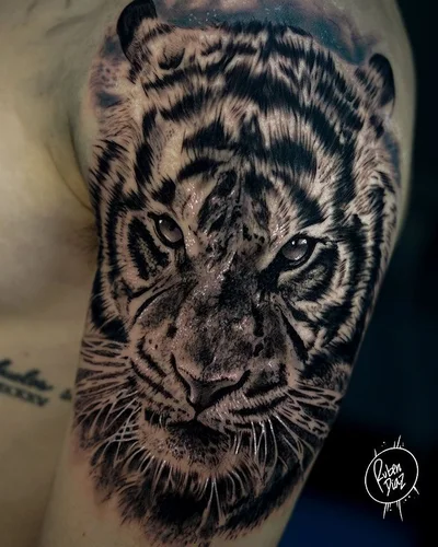 Rubén Díaz tattoo 036