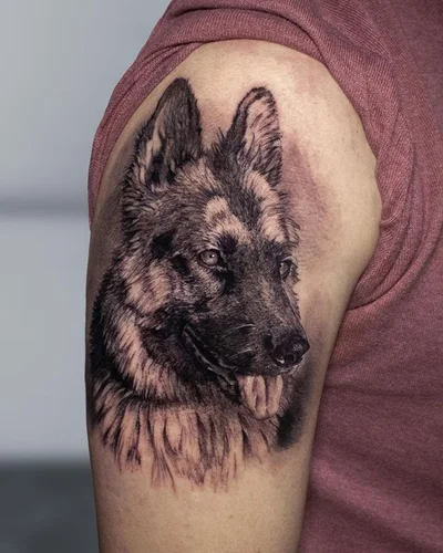 Ruben Ruiz tattoo 028