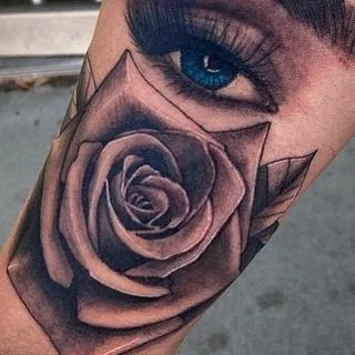 Ruby Herrera tattoo 037
