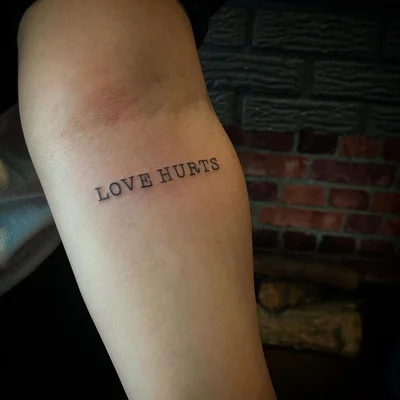 Ruby Herrera tattoo 042