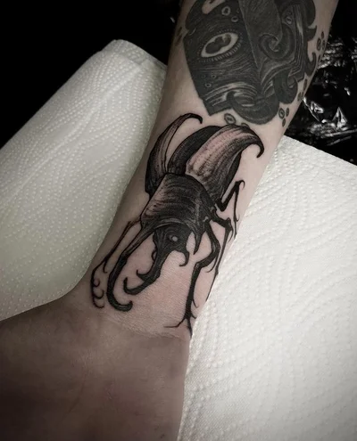 Julia Shikari tattoo 050
