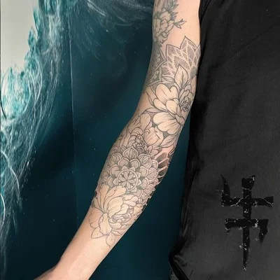 Rurik Seven tattoo 024