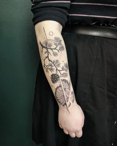 Ruska Tattoo tattoo 047