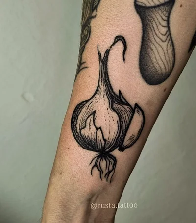 Julia (or Yulia) tattoo 023