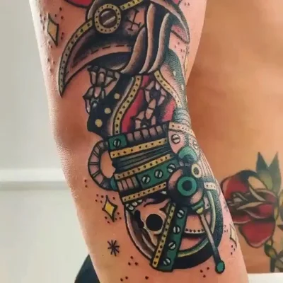 Rusty Roger tattoo 040