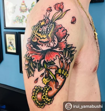 Rusty Roger tattoo 044