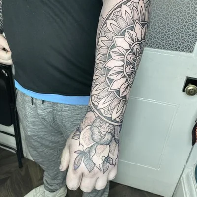 Ruth Red Tattoo tattoo 026