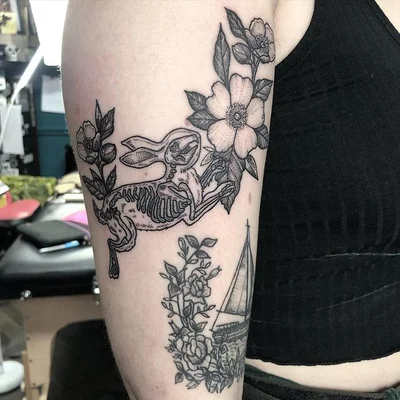 Ruth Red Tattoo tattoo 041