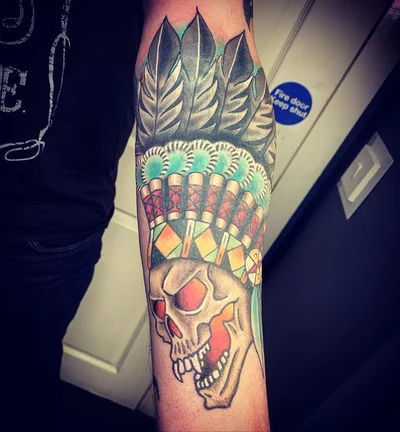 Ruth Lloyd tattoo 010