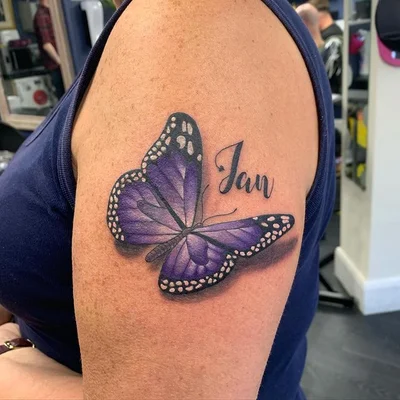 Ruth Lloyd tattoo 024