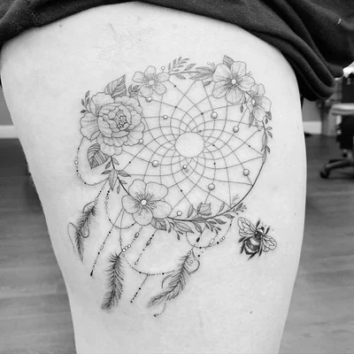 Ruth Lloyd tattoo 045