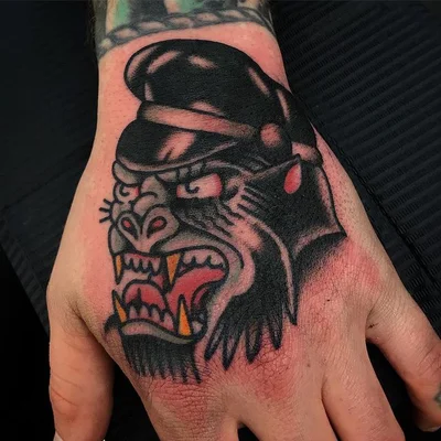 ALBANACH tattoo 032
