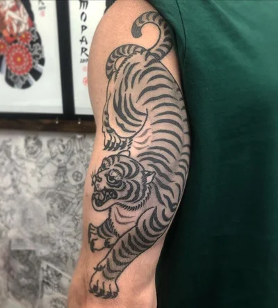 R. W. Mopar  彫灰 tattoo 007