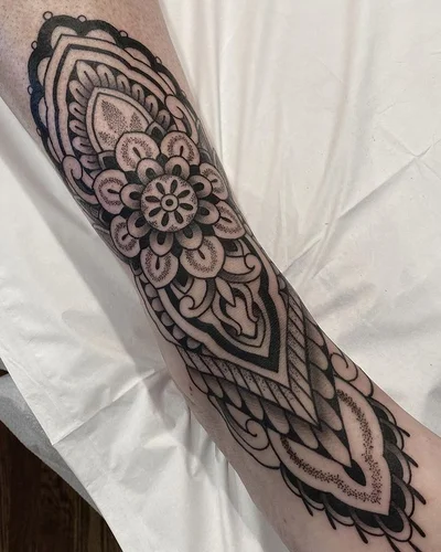 Ryan Spencer tattoo 015