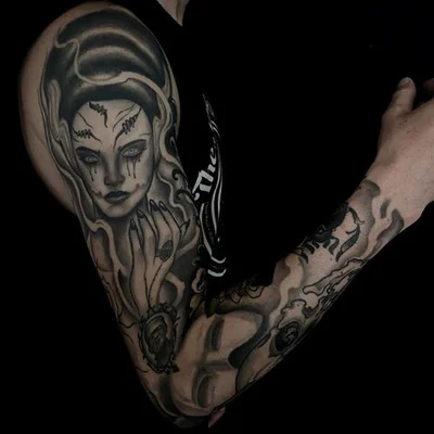 Ryan Spencer tattoo 023
