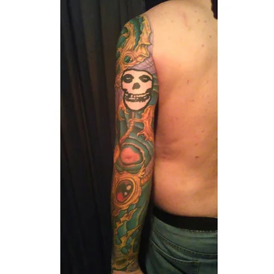Ryan Carmichael tattoo 020