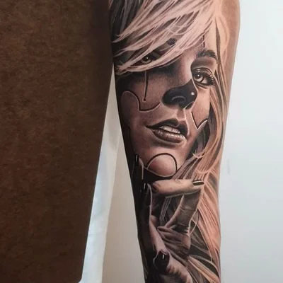 Ryan Evans tattoo 012