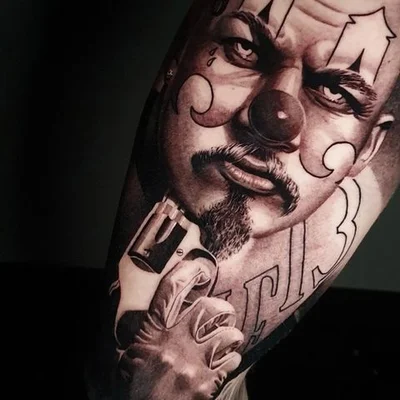 Ryan Evans tattoo 013