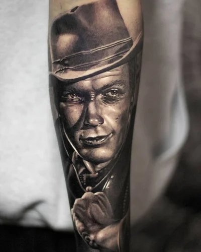 Ryan Evans tattoo 017