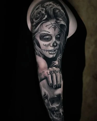 Ryan Evans tattoo 049