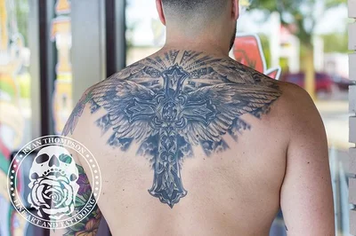 Ryan Thompson tattoo 010