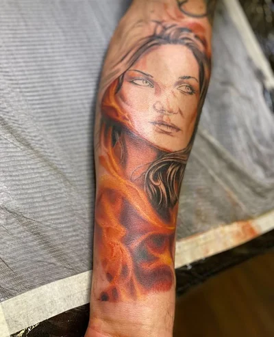 Ryan Thompson tattoo 020