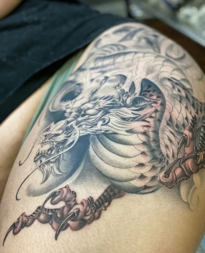 Ryan Thompson tattoo 024