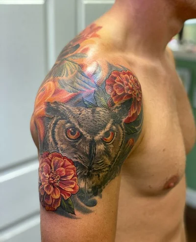 Ryan Thompson tattoo 028