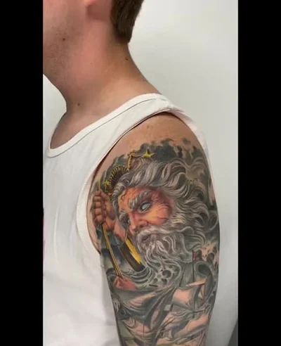 Ryan Thompson tattoo 049